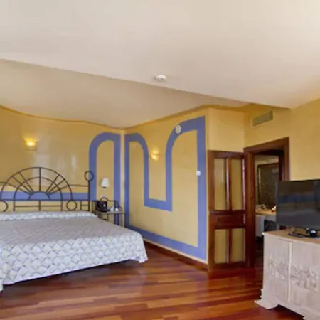 Hotel Ms Amaragua 4*