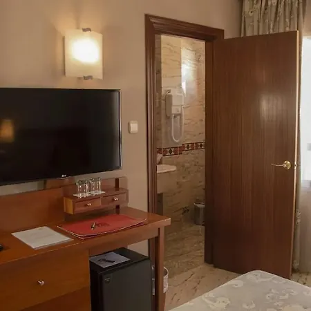Ms Amaragua Hotel 4*