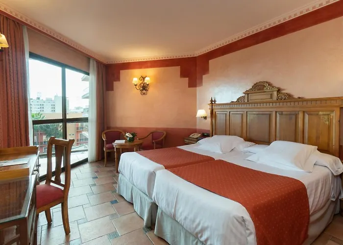 Ms Amaragua Отель Торремолинос