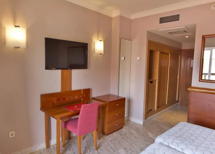 Ms Amaragua Торремолинос