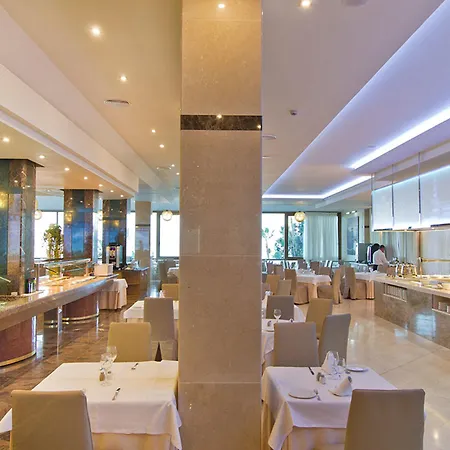 阿玛拉瓜ms酒店 4* 托雷莫利诺斯