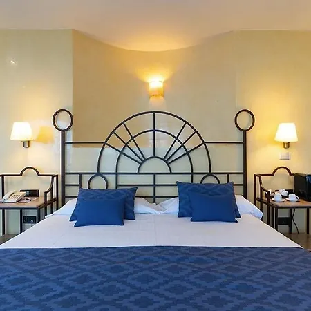 Ms Amaragua Otel 4*